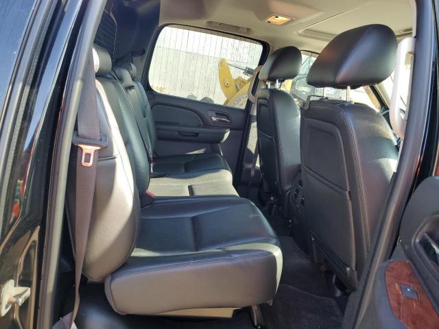 Photo 11 from auction – 2013 CHEVROLET AVALANCHE with VIN 3GNTKGE79DG326555