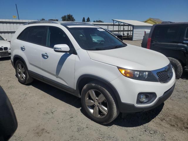 Photo 4 from auction – 2013 KIA SORENTO EX with VIN 5XYKU4A20DG411077