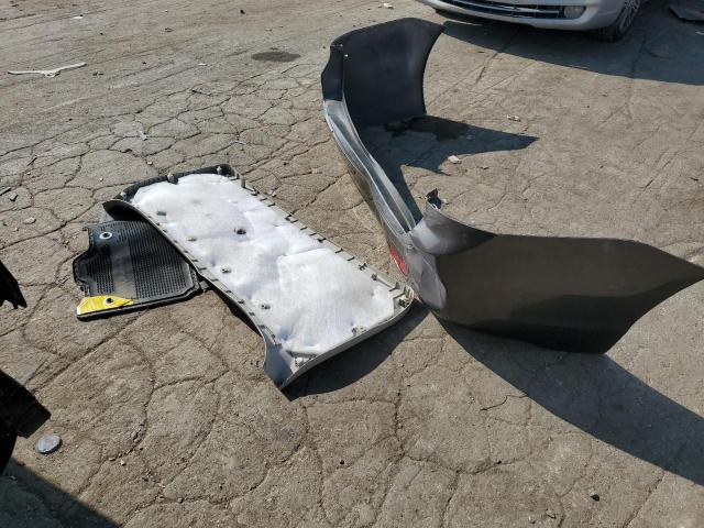 Photo 13 from auction – 2014 TOYOTA SIENNA XLE with VIN 5TDYK3DCXES421702