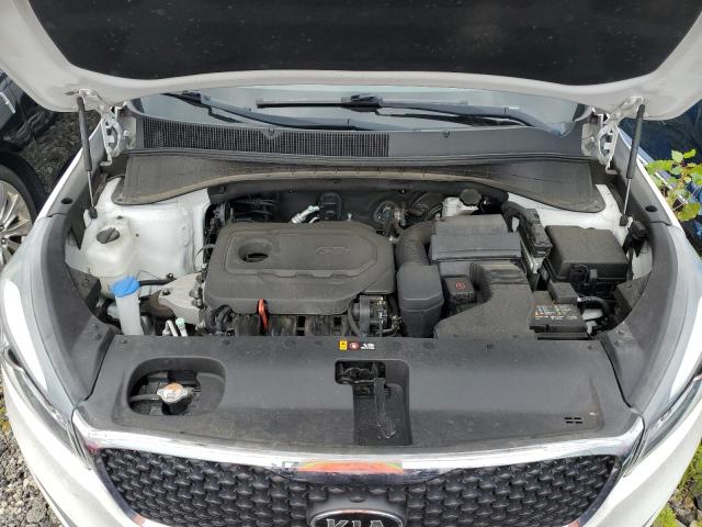 Photo 12 from auction – 2017 KIA SORENTO LX with VIN 5XYPGDA39HG295437