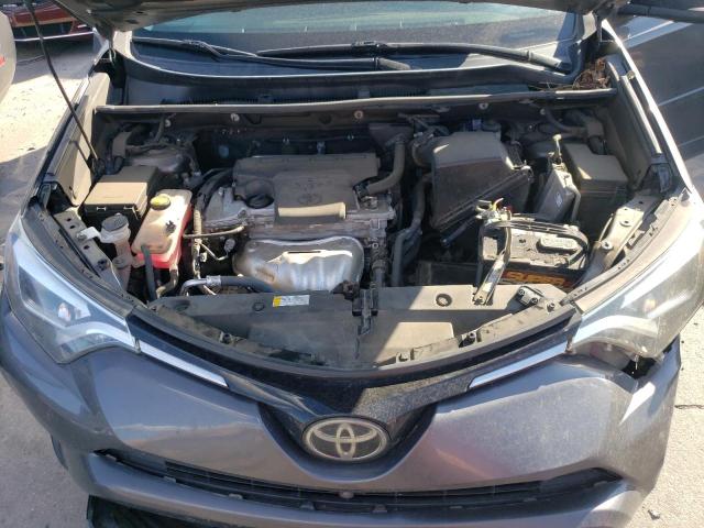 Photo 12 from auction – 2017 TOYOTA RAV4 LIMIT with VIN 2T3DFREV6HW544504