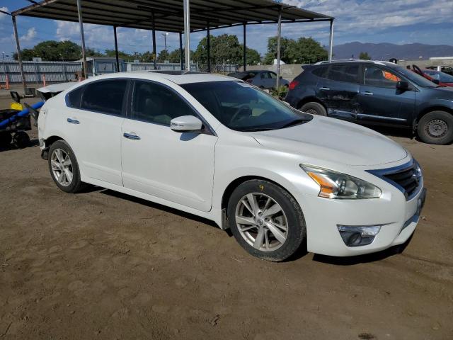 Photo 4 from auction – 2014 NISSAN ALTIMA 2.5 with VIN 1N4AL3AP1EC321095