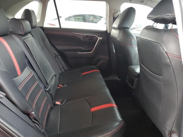 Photo 11 from auction – 2019 TOYOTA RAV4 LE with VIN 2T3H1RFV2KW055149