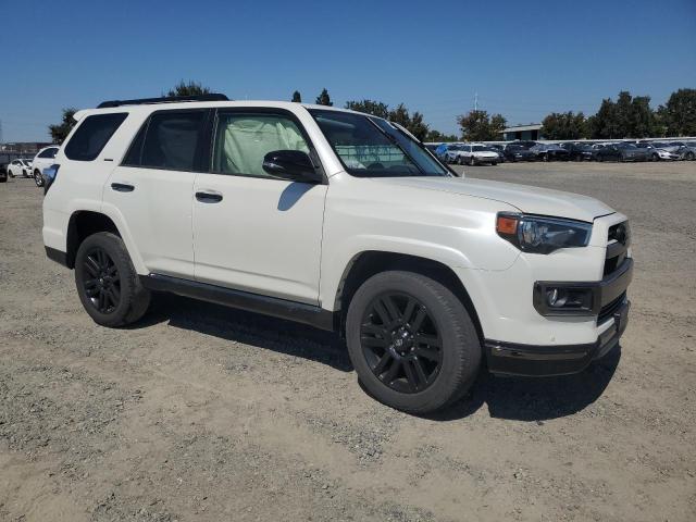 Photo 4 from auction – 2020 TOYOTA 4RUNNER SR with VIN JTEBU5JR6L5816978