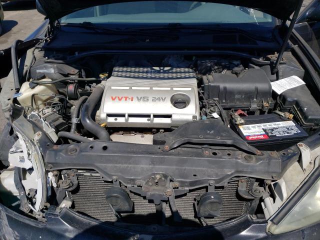 Photo 11 from auction – 2003 TOYOTA CAMRY LE with VIN 4T1BF32K83U051357