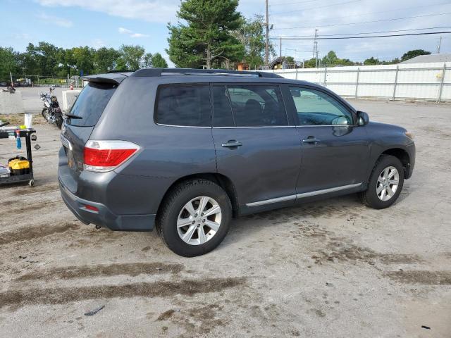 Photo 3 from auction – 2013 TOYOTA HIGHLANDER with VIN 5TDBK3EH0DS256810