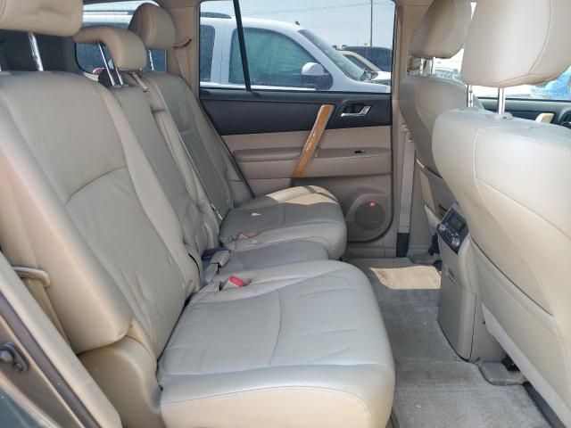 Photo 11 from auction – 2008 TOYOTA HIGHLANDER with VIN JTEEW44A482018009