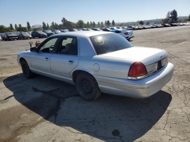 Photo 2 from auction – 2000 FORD CROWN VICT with VIN 2FAFP71W4YX119755
