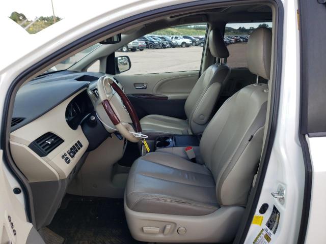 Photo 7 from auction – 2013 TOYOTA SIENNA XLE with VIN 5TDDK3DC2DS059670