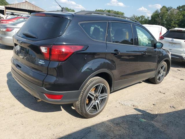 Photo 3 from auction – 2019 FORD ESCAPE SEL with VIN 1FMCU9HD9KUA97591