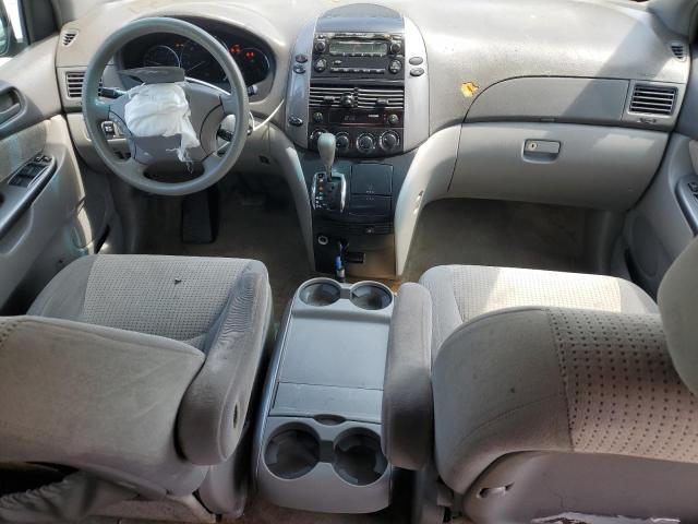 Photo 8 from auction – 2010 TOYOTA SIENNA CE with VIN 5TDKK4CC0AS302421
