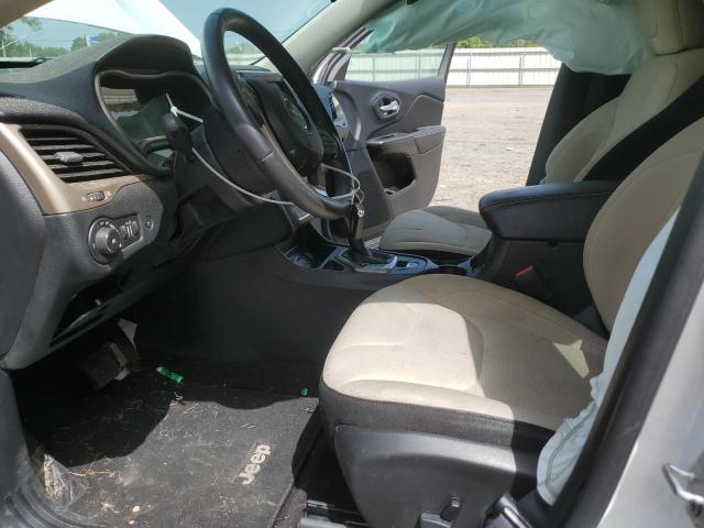 Photo 7 from auction – 2016 JEEP CHEROKEE L with VIN 1C4PJLCB0GW247519