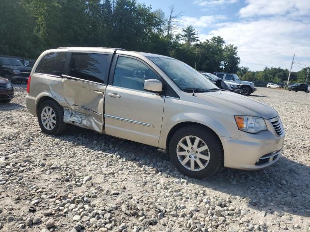 Photo 4 from auction – 2014 CHRYSLER TOWN & COU with VIN 2C4RC1BG1ER358235
