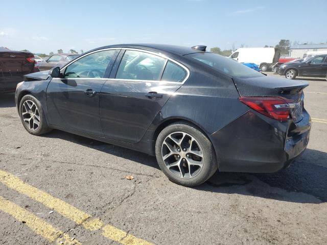 Photo 2 from auction – 2017 BUICK REGAL SPOR with VIN 2G4GL5EX0H9179971