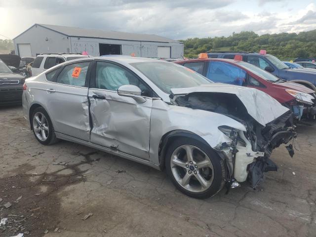 Photo 4 from auction – 2016 FORD FUSION SE with VIN 3FA6P0H92GR345183