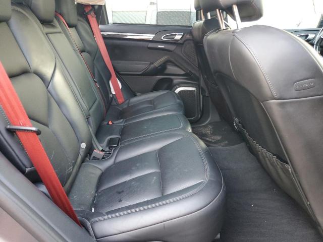 Photo 11 from auction – 2016 PORSCHE CAYENNE GT with VIN WP1AD2A26GLA77936