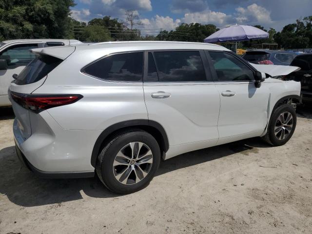 Photo 3 from auction – 2023 TOYOTA HIGHLANDER with VIN 5TDKDRAH9PS025394