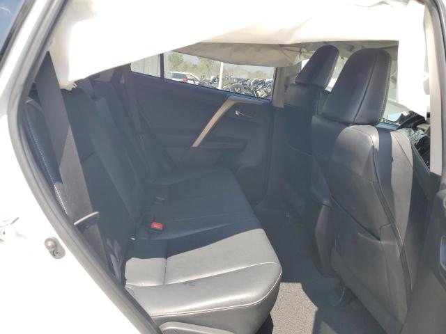 Photo 11 from auction – 2015 TOYOTA RAV4 LIMIT with VIN 2T3DFREV7FW252910