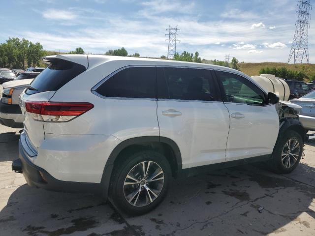 Photo 3 from auction – 2019 TOYOTA HIGHLANDER with VIN 5TDBZRFH8KS929739