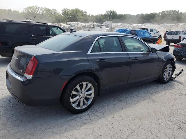 Photo 3 from auction – 2017 CHRYSLER 300 LIMITE with VIN 2C3CCARG1HH534338