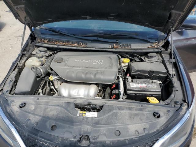 Photo 11 from auction – 2015 CHRYSLER 200 LIMITE with VIN 1C3CCCAB0FN744087