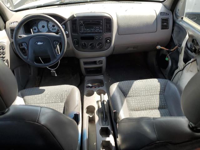 Photo 8 from auction – 2002 FORD ESCAPE XLS with VIN 1FMYU02162KB00636