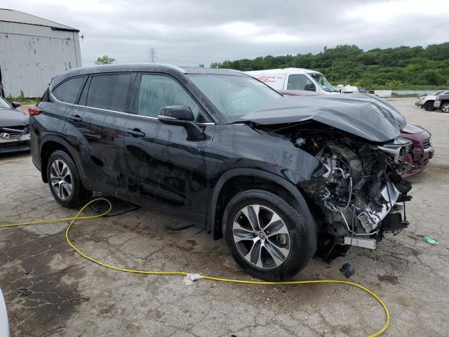 Photo 4 from auction – 2023 TOYOTA HIGHLANDER with VIN 5TDKDRBH2PS044500