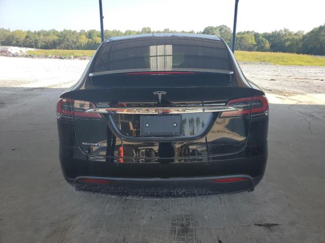 Photo 6 from auction – 2017 TESLA MODEL X with VIN 5YJXCDE23HF065381