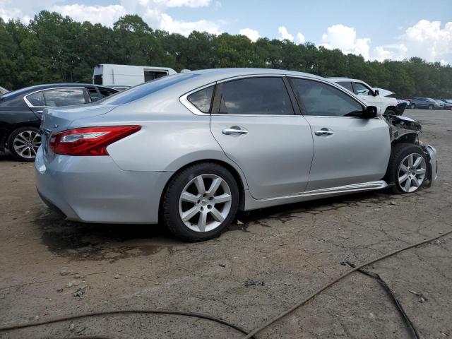Photo 3 from auction – 2017 NISSAN ALTIMA 2.5 with VIN 1N4AL3AP0HC250315