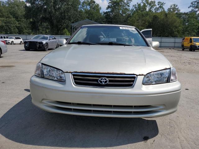Photo 5 from auction – 2001 TOYOTA CAMRY CE with VIN 4T1BG22K01U798570
