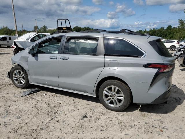 Photo 2 from auction – 2022 TOYOTA SIENNA XLE with VIN 5TDASKFC3NS047202