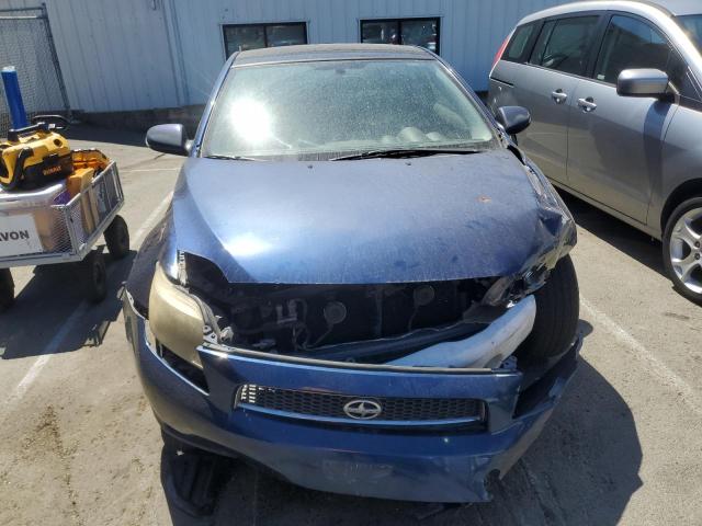 Photo 5 from auction – 2005 TOYOTA SCION TC with VIN JTKDE177850054352