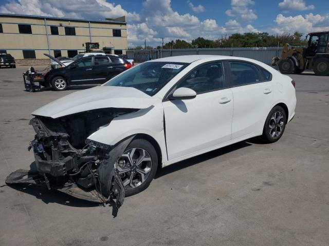KIA FORTE FE 2021 with VIN 3KPF24AD2ME348862 - Photo from auction