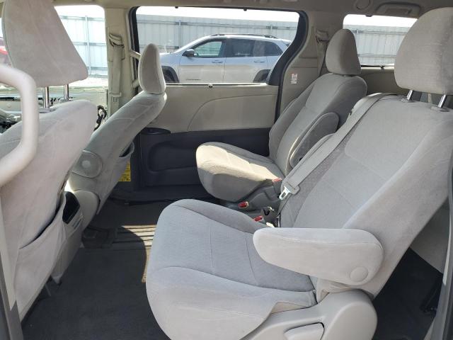 Photo 11 from auction – 2015 TOYOTA SIENNA LE with VIN 5TDKK3DCXFS583711