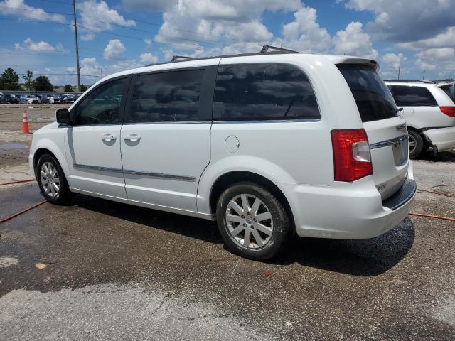Photo 2 from auction – 2014 CHRYSLER TOWN & COU with VIN 2C4RC1BG2ER364545