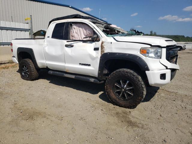 Photo 4 from auction – 2014 TOYOTA TUNDRA DOU with VIN 5TFRY5F10EX171553