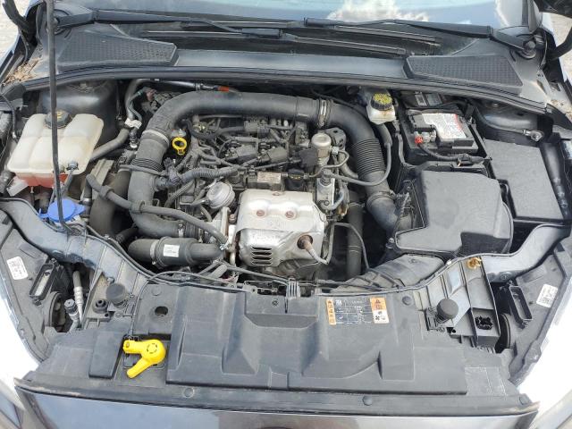 Photo 11 from auction – 2017 FORD FOCUS SE with VIN 1FADP3FE5HL264185