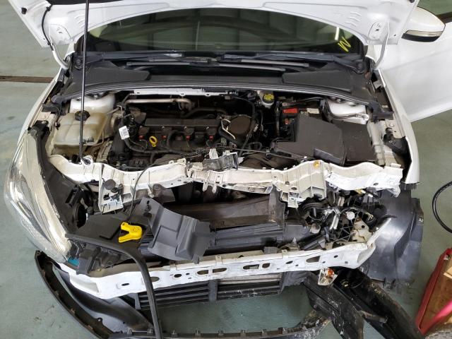 Photo 11 from auction – 2015 FORD FOCUS SE with VIN 1FADP3F28FL213380