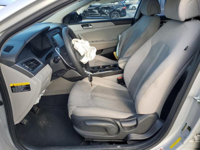 Photo 7 from auction – 2016 HYUNDAI SONATA SE with VIN 5NPE24AF0GH301245