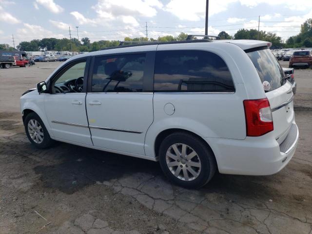Photo 2 from auction – 2016 CHRYSLER TOWN & COU with VIN 2C4RC1BG5GR198170