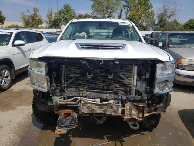 Photo 5 from auction – 2018 CHEVROLET SILVERADO with VIN 1GB4KYCY2JF239614