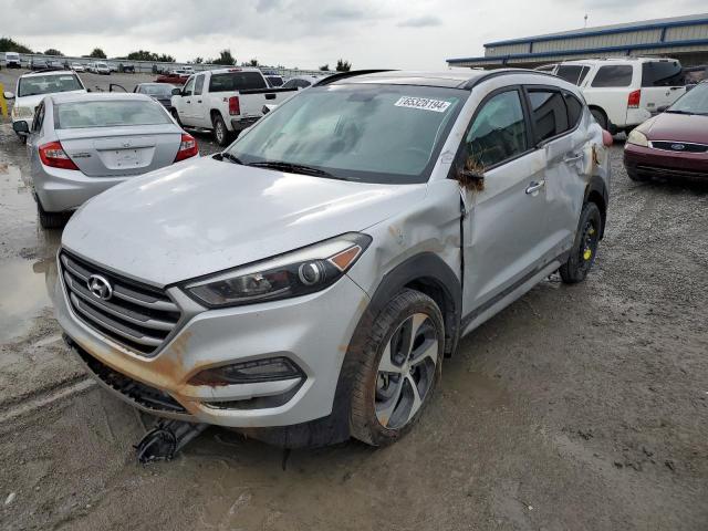 Photo 1 from auction – 2017 HYUNDAI TUCSON LIM with VIN KM8J33A29HU558393