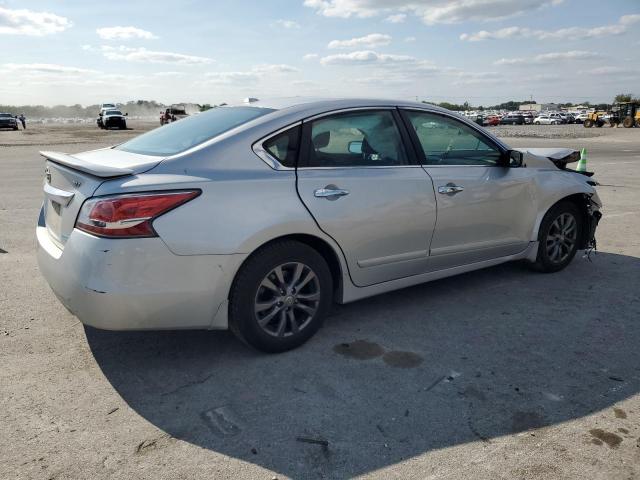 Photo 3 from auction – 2015 NISSAN ALTIMA 2.5 with VIN 1N4AL3AP4FC209800