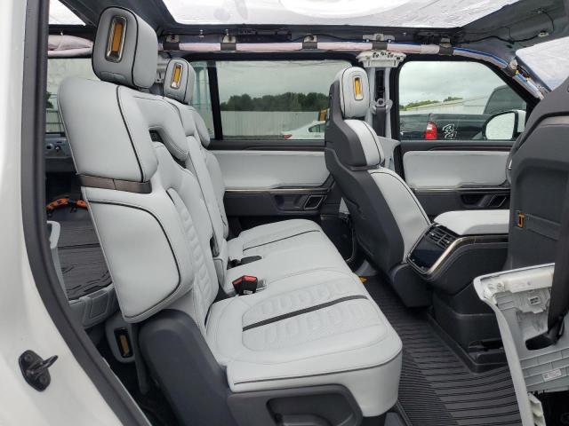 Photo 11 from auction – 2023 RIVIAN R1S ADVENT with VIN 7PDSGABA6PN017889