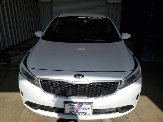 Photo 5 from auction – 2018 KIA FORTE LX with VIN 3KPFK4A72JE245379