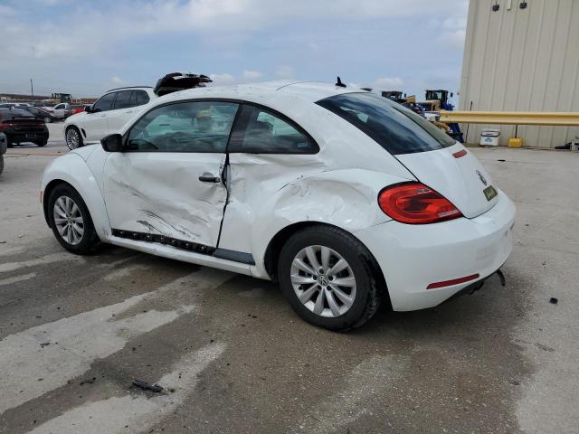 Photo 2 from auction – 2015 VOLKSWAGEN BEETLE 1.8 with VIN 3VWF17AT7FM629430