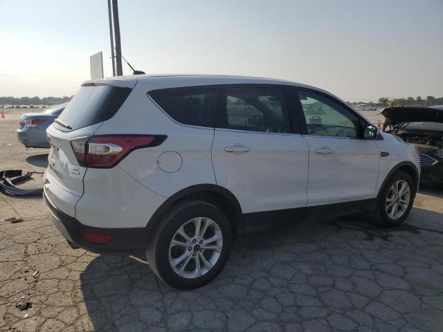 Photo 3 from auction – 2017 FORD ESCAPE SE with VIN 1FMCU0GD0HUB03249