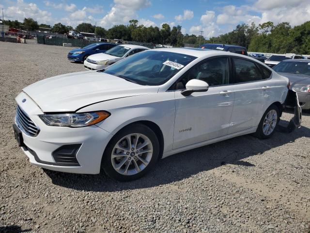 FORD FUSION SE 2019 with VIN 3FA6P0LU4KR140095 - Photo from auction