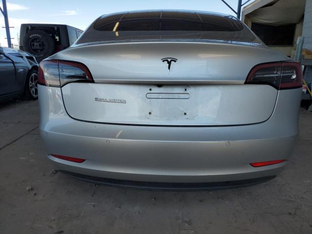 Photo 6 from auction – 2018 TESLA MODEL 3 with VIN 5YJ3E1EB6JF074315