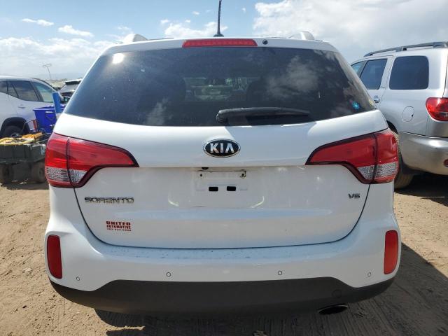 Photo 6 from auction – 2015 KIA SORENTO LX with VIN 5XYKTDA77FG600536